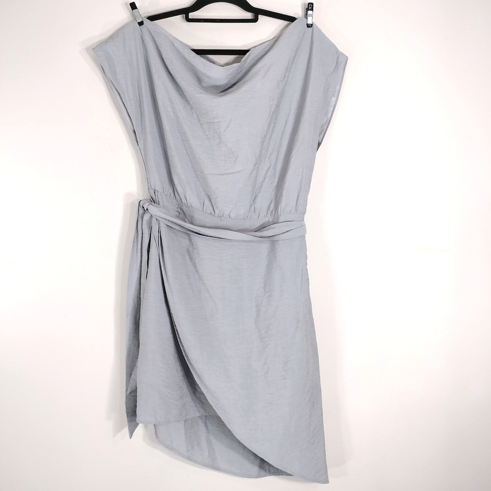 Wish Australia Rise Gray Dress; Boat Neck, Sleeveless, Asymmetrical Hem
